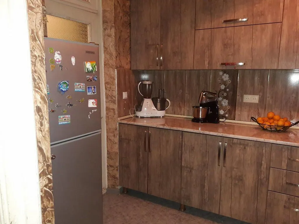Avto House Hotel Batumi 0*,  Georgia