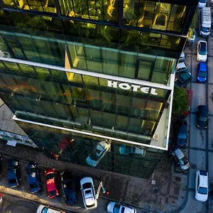 Glass Batoemi