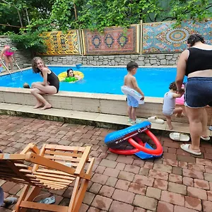 Wonderland Guest house