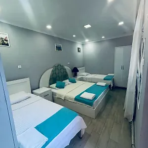 Nikas Guest house